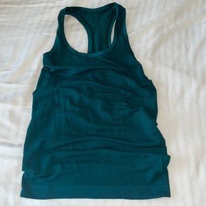 Lululemon swiftly tech size 2